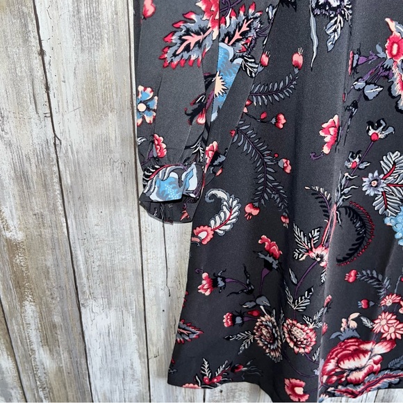 Loft Grey Floral Petite 3/4 Sleeve Pink Blue Mini Dress 6P - Picture 3 of 6